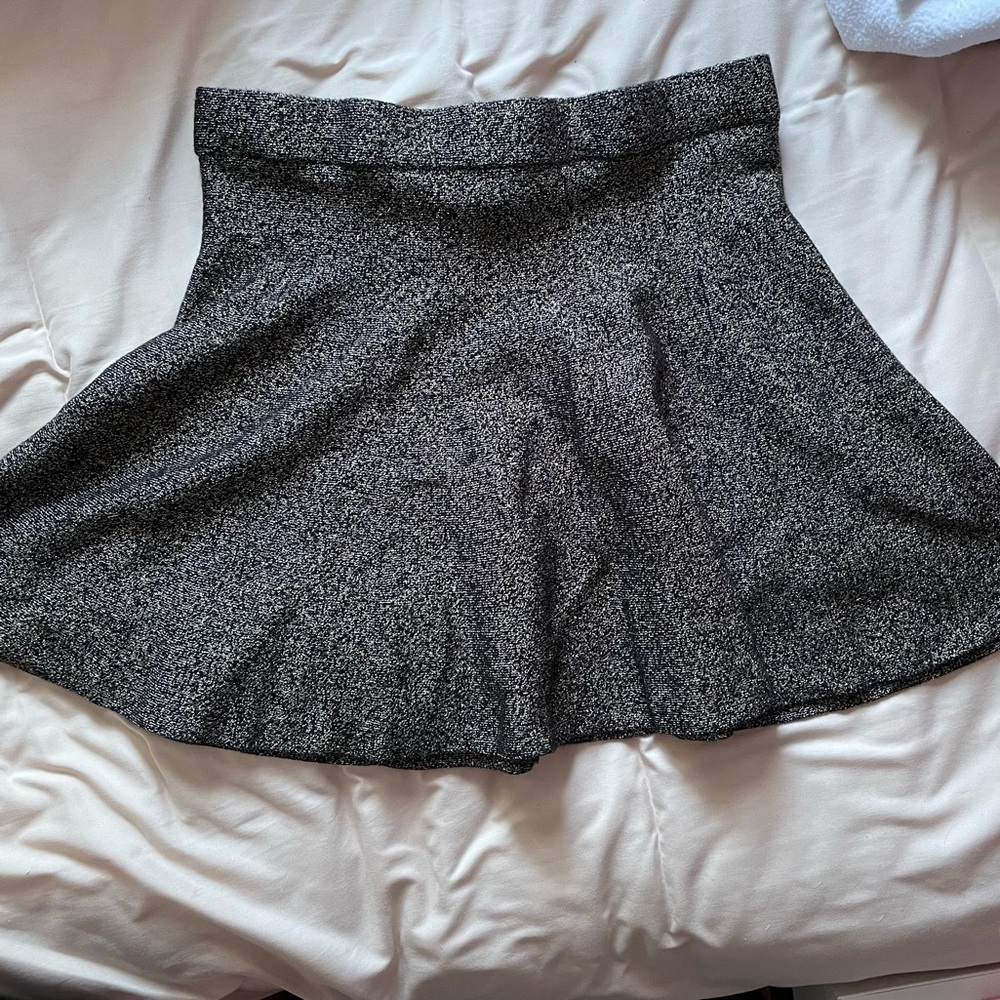 Black and gold metallic skater skirt kohl’s size small